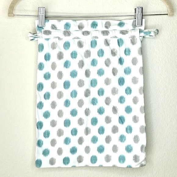 White Blue Gray Polka Dot Drawstring Bag - Picture 3 of 4